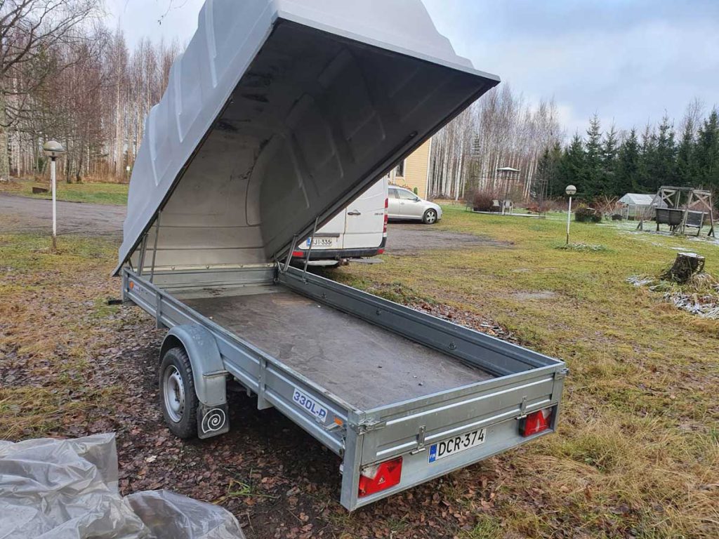 Karhu 330 peräkärry